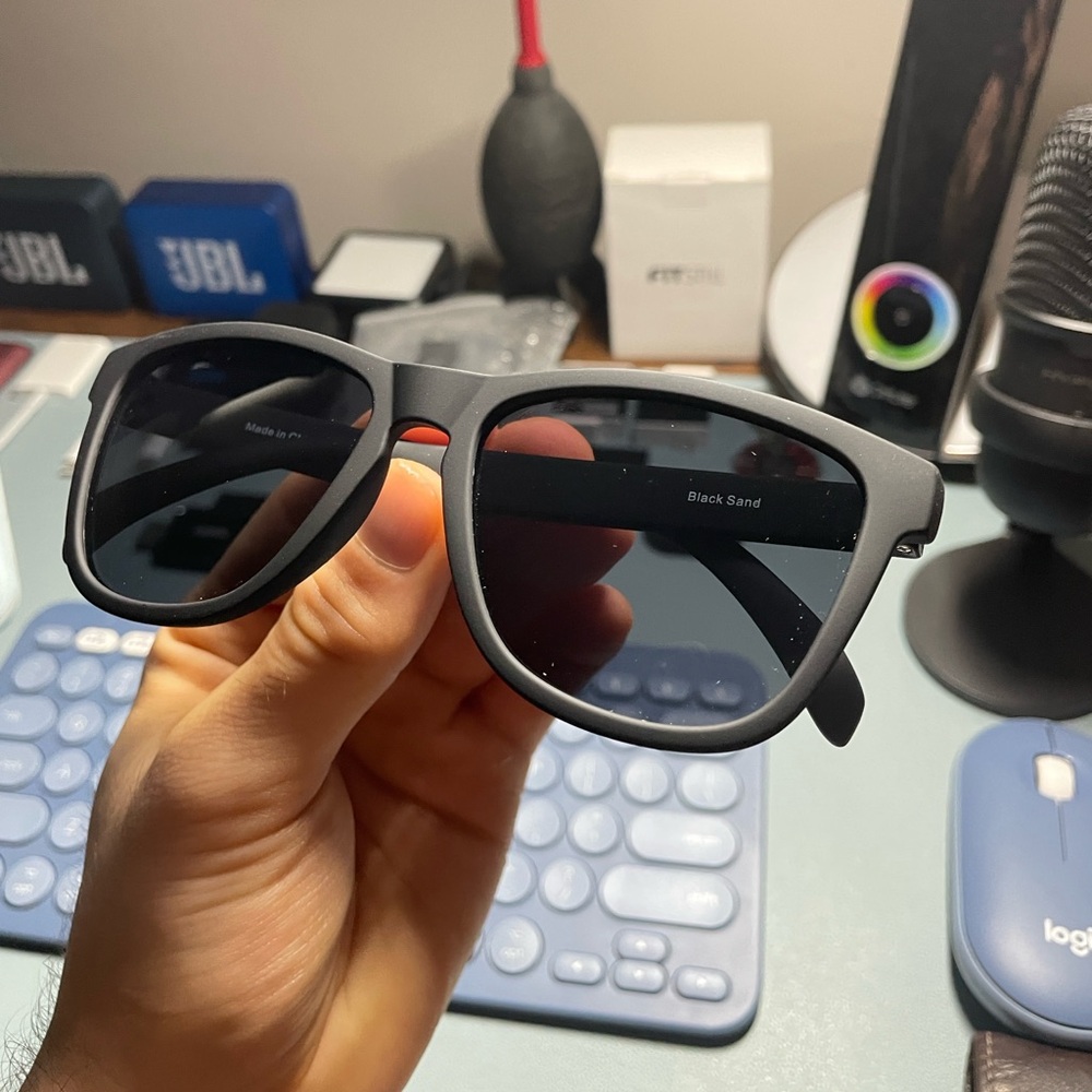 Moana Sunnies (sunglasses)